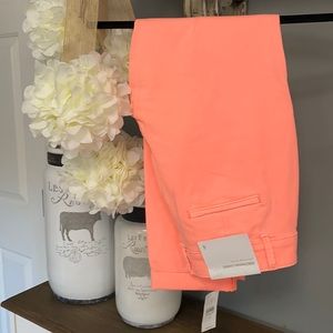 Loft Girlfriend Chino size 4